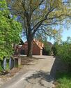 Foto - Ehemaliger Bauernhof mit Wiese, Alleinlage