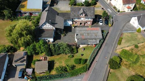 Foto - 19 Zimmer Mehrfamilienhaus, Wohnhaus in Ebsdorfergrund