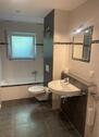 Foto - Schöne 2 Zimmer-Wohnung mit gedeckten Stellplatz + Einbauküche