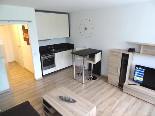 Foto - Möbliertes Zimmer Apartment mit Balkon am Stadtwald in Wolfsburg