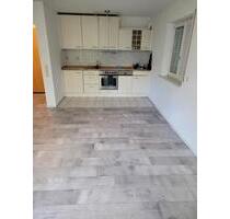 Schöne 2 Zimmer Wohnung zu vermieten in Knittlingen