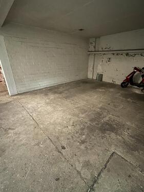 Foto - Motorrad Stellplatz (zentral in Rheydt)