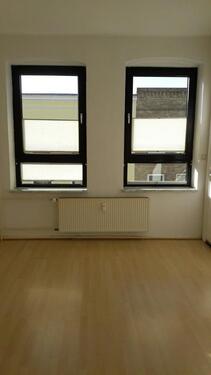 Foto - Flensburg-Klueser Weg Nähe Wassersleben - 2-Zimmer-Wohnung in 2. Etage