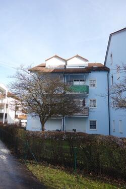 Foto - 2 Zimmer - Dachgeschosswohnung in Dingolfing-HöllOst