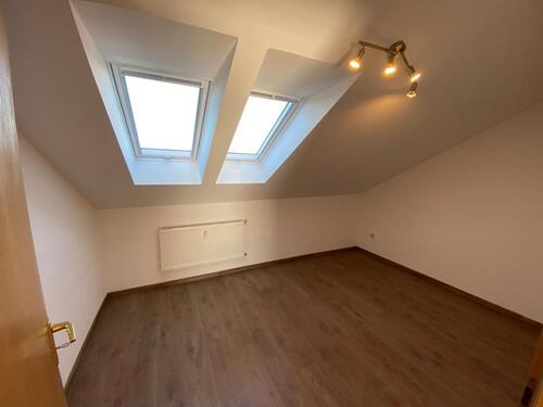Foto - 2 Zimmer Dachgeschoßwohnung zum Kaufen in Dingolfing