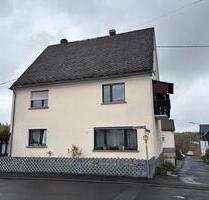 3 Familienhaus mit Potenzial - 400.000,00&nbsp;EUR Kaufpreis, ca.&nbsp; 240,00&nbsp;m&sup2; in Mogendorf (PLZ: 56424)
