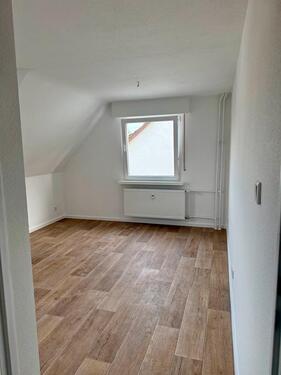 Foto - 2 Zimmer Dachgeschoßwohnung in Neu-Isenburg
