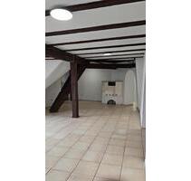 Großzügige 5-Zimmer Wohnung incl. kompl. neuer Einbauküche - Uffenheim