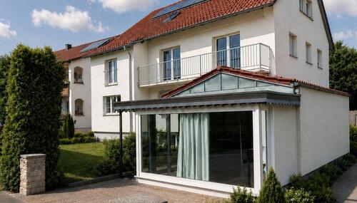 Foto - Mehrfamilienhaus mit 6 Wohneinheiten und Gewerbeeinheit