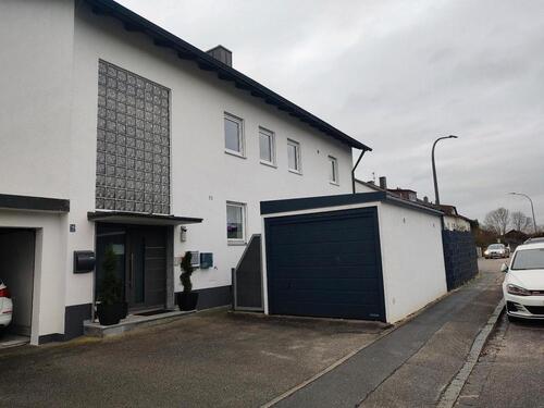 Foto - Großzügige 5-Zimmer Wohnung in Dingolfing Ortsteil Geratsberg