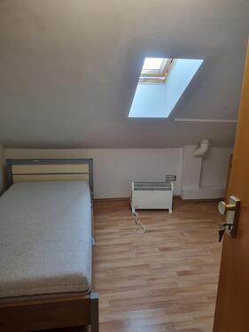 Foto - Zimmer zu vermieten - 490,00&nbsp;EUR Kaltmiete, ca.&nbsp; 17,00&nbsp;m&sup2;