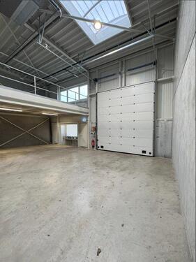 Foto - Zu vermieten Lagerhalle in Essen Carnaperhof