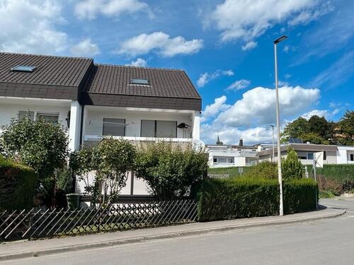 Foto - Von privat: Großes Reiheneckhaus + Garage in Affalterbach