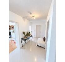 3 Zimmerwohnung mit Balkon - 740,00&nbsp;EUR Kaltmiete, ca.&nbsp; 81,00&nbsp;m&sup2; in Parkstetten (PLZ: 94365)