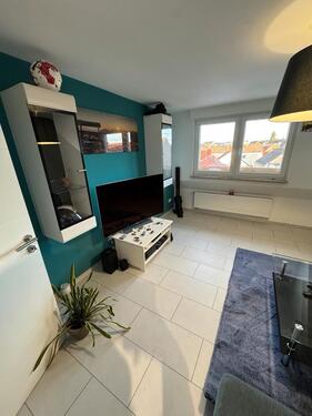 Foto - 2 Zimmer Dachgeschoßwohnung zur Miete in Ludwigshafen am Rhein