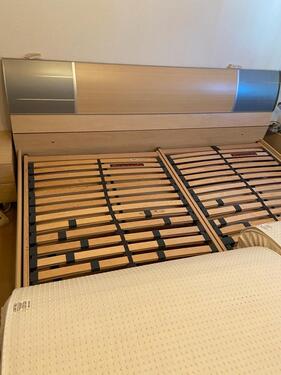 Foto - Zucht Nach Mieterin mit Möbel,Idealer für Studierende das ist UNI