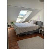 Zwischenmiete 2 Zimmer Dachgeschosswohnung mit Dachterasse - Göttingen Oststadt