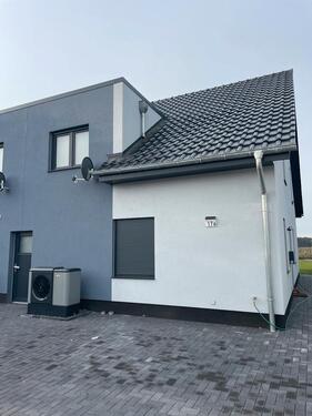 Foto - Moderne Doppelhaushälfte in Lessien zu vermieten