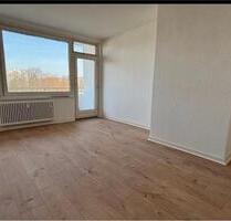 Nachmieter zum 1.11. für sonnige und renovierte 2 Zimmer Wohnung - Essen Stadtbezirk III