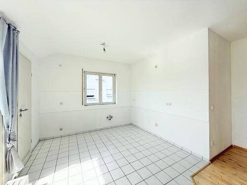 Foto - Dachgeschoßwohnung in Bad Schönborn zur Miete