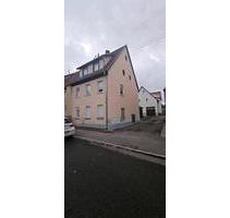 Doppelhaushälfte - 379.000,00&nbsp;EUR Kaufpreis, ca.&nbsp; 95,00&nbsp;m&sup2; in Pfullingen (PLZ: 72793)