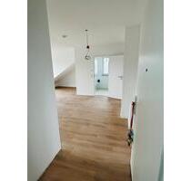 Schöne Dachgeschosswohnung in Langenfeld - Langenfeld (Rheinland)