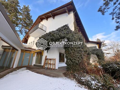 Foto - Ein Ort, der Eindruck macht – außergewöhnliche Gewerbefläche mit Garten- und Altstadtblick