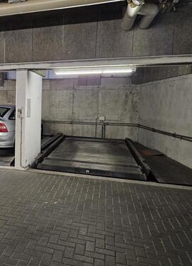 Foto - Tiefgarage Stellplatz Duplex - 100,00&nbsp;EUR Miete,