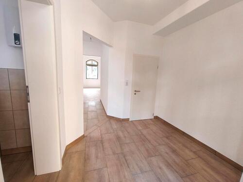 Foto - 1 ZKB Wohnung Erdgeschoss neu saniert mit Stellplatz
