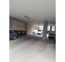 Überdachten Parkplatz am Zoo. - 70,00 EUR Miete, in Frankfurt am Main (PLZ: 60314) Ostend