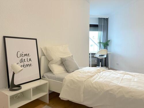 Foto - 1 Zimmer frei in moderner 3er-WG – Homburger Landstraße 689, Frankfurt am Main!