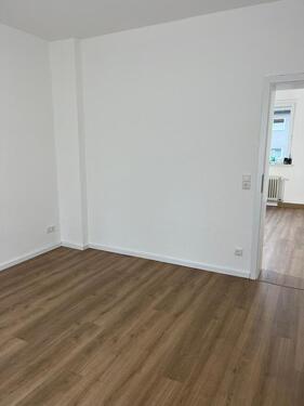 Foto - Erstbezug -Kernsanierte, helle 2-Zimmer Wohnung mit Balkon