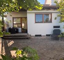 Komplettes Haus exkl. ELW mit großem Garten & Hobbyraum - Schwieberdingen