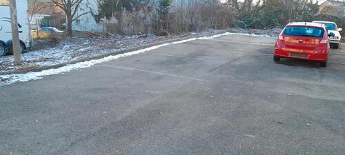 Foto - Stellplätze +Büro - 350,00&nbsp;EUR Miete,