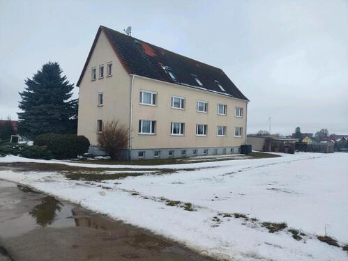 Foto - 4 Raum Wohnung 01920 Elstra - 655,00&nbsp;EUR Kaltmiete, ca.&nbsp; 84,00&nbsp;m&sup2;