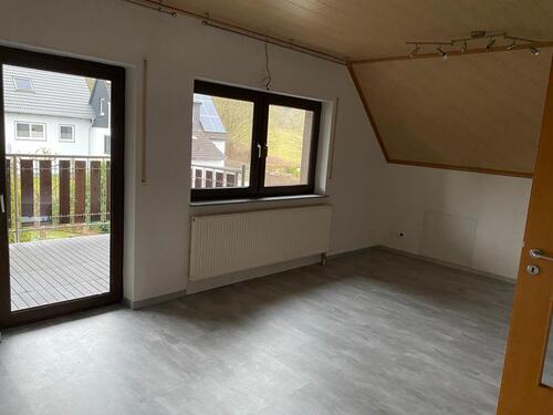 Foto - 1 Zimmer Dachgeschoßwohnung zur Miete in Arnsberg