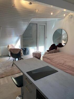 Foto - 1 Zimmer Dachgeschoßwohnung zur Miete in Karlsruhe