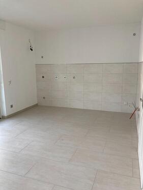 Foto - Grosse 3 Zimmer Wohnung mit Garten