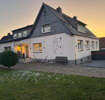 Doppelhaushälfte mit Charme zu Verkaufen! - Menden (Sauerland) Bösperde