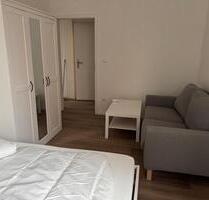 Möbliertes WG-Zimmer (~20 qm) im sanierten Altbau – ab sofort - Hamburg Altstadt Möbliertes WG-Zimmer (~20 qm) im sanierten Altbau – ab sofort - Hamburg Altstadt