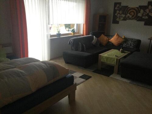 Foto - 2 - Zimmerwohnung - 500,00&nbsp;EUR Kaltmiete, ca.&nbsp; 55,00&nbsp;m&sup2;