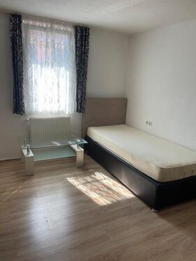 Foto - Möblierte Zimmer mit Bad in DETTINGEN ERMS bei Bad Urach