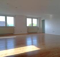 helle und großzügige 3,5 Zimmer Wohnung in Gelnhausen Roth