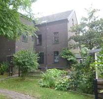 Helle Dachgeschosswohnung mit Klimaanlage - Duisburg Mittelmeiderich