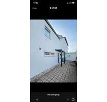 EINFAMILIENHAUS NEUWERTIG FREISTEHEND WÄRMEPUMPE SOLAR USW………………. - München Feldmoching-Hasenbergl