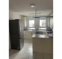 Schöne 2-Zimmer-Whg 65 qm mit EBK, Terrasse in Bernstadt 680 KM - Langenau