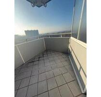 3 Zimmerwohnung zu vermieten - 1.300,00&nbsp;EUR Kaltmiete, ca.&nbsp; 70,00&nbsp;m&sup2; in Stuttgart (PLZ: 70378) Mühlhausen