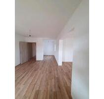 Neue Wohnung in Top Lage, Kernsaniert, Erstbezug alles Fußläufig - Homberg (Efze)