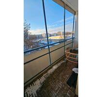 2-Raum Wohnung mit Balkon - 630,00&nbsp;EUR Kaltmiete, ca.&nbsp; 44,00&nbsp;m&sup2; in Greifswald (PLZ: 17491) Groß Schönwalde