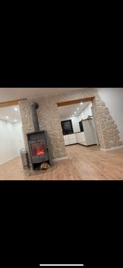 Foto - Kernsanierte 3 Zimmer Wohnung - 1.070,00&nbsp;EUR Kaltmiete, ca.&nbsp; 116,00&nbsp;m&sup2;